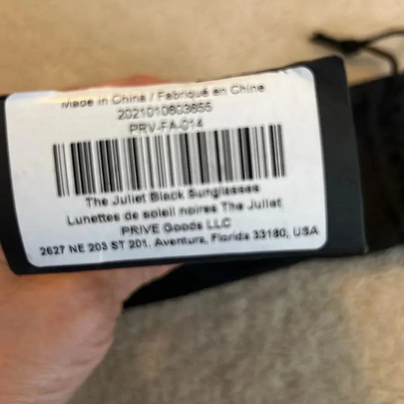 Prive’Revaux Sunnies ☀️☀️ - Picture 3 of 3